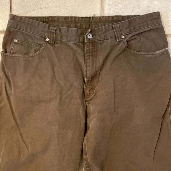 Duluth Trading Co Men’s 42x34 Brown Denim Jeans Relaxed Leg - Picture 2 of 7